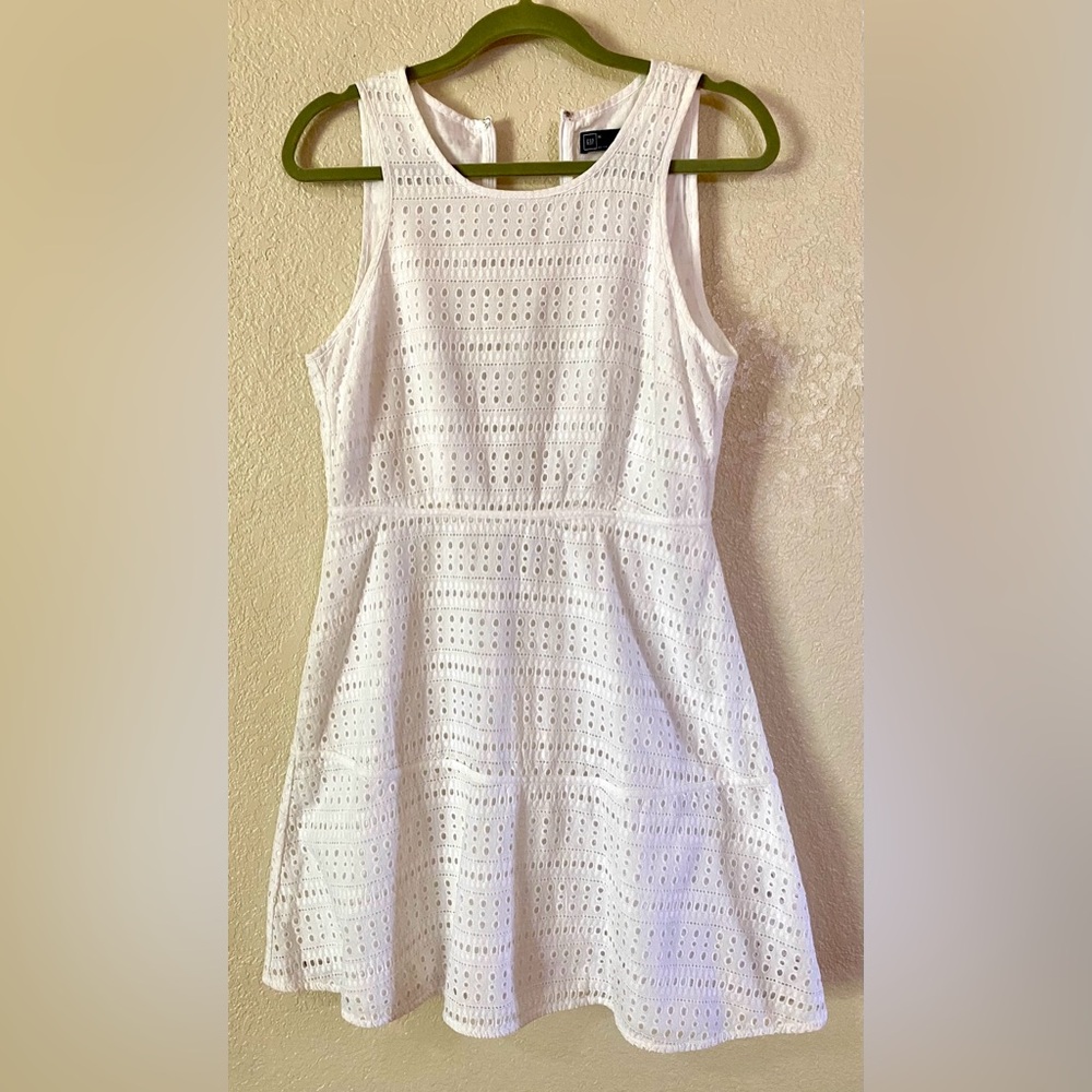 Gap White Lace Dress - size 6